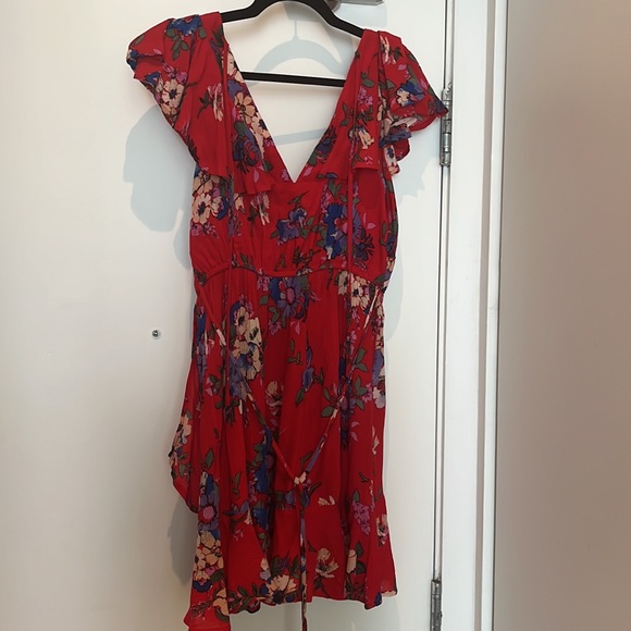 Red floral dress - Picture 3 of 4